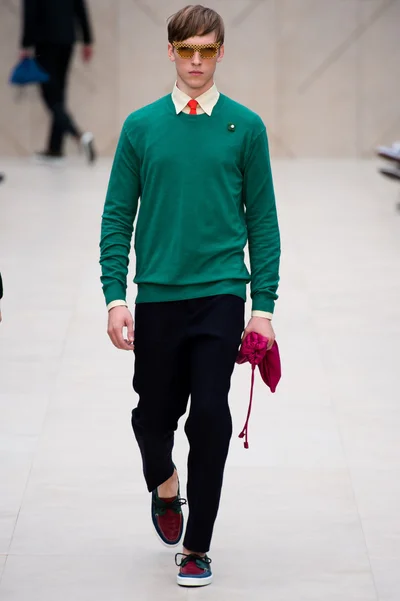 Look 32